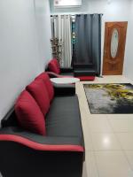 Homestay Lyn Impian - B&B