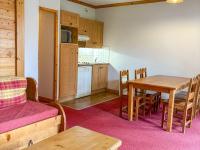 T2 lumineux avec balcon, 6 pers, proche pistes - FR-1-807-60 - B&B Notre-Dame-de-Bellecombe