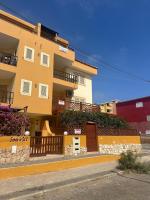 Penthouse with Terrace in Santa Maria Center Joli Sal Service - Chambres d'hôtes Santa Maria