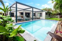 Kewarra Beach 4BR Family Entertainer with Pool - B&B Kewarra Beach