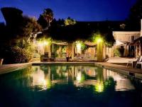 Gîte de charme avec piscine chauffée, clim et WiFi en Loire - FR-1-381-602 - B&B Savigny-en-Véron