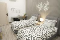 Twin Room with Private Bathroom
