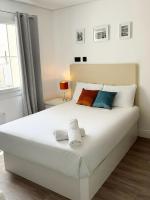 Grand Central House - Central Penthouse Double Room Ensuite - GibraltarStay Apartments - B&B Gibraltar
