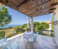 Ploes Villas - Chambres d’hôtes Skafidiá