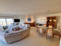 Windjammer A3 - Sea View - Bed and Breakfast Koksijde