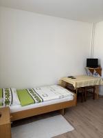 Pension Eicher - Ferienwohnung Schwechat