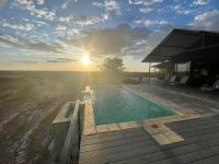 Aloegrove Safari Lodge - Bed and Breakfast Otjiwarongo