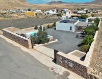 Casa Marisa with Heated Pool & Garden - B&B