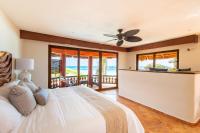 Deluxe Double Room with Balcony and Sea View