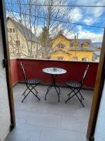 CAL QuEROL Llac - B&B Puigcerdà