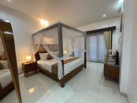 King Room with Pool View