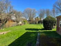 Old Ningwood Station Bed & Breakfast, Ningwood, Isle of Wight PO41 0TG - Bed and Breakfast
