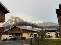 appartement chaleureux 60m2 neuf à proximité de tout, proche centre Samoëns - B&B Samoëns