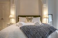 Stunning Georgian Apartment in Grosvenor Place! - B&B Bath