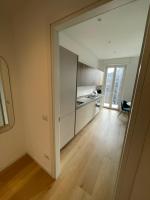 Trilocale con vista e due bagni Metro Blu Piazza Frattini - B&B Milano