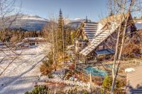 THE LOOKOUT PENTHOUSE // a luxe suite in Whistler - B&B Whistler