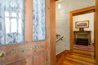 The Old Courthouse - B&B Colebrook