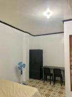 Queen Studio