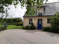 Gîte Arums, meublé 3 étoiles, proche mer (800 mètres) - B&B