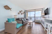 Cozy 1 BR Condo- Immaculate Oceanfront Views- Monterey Bay 1617 - B&B Myrtle Beach