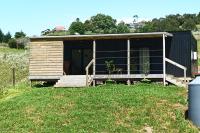 Tranquil Cabin 1 minute drive from Waikato River - B&B
