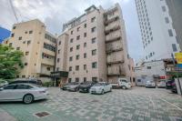 Jangwon Livingtel & Guesthouse - Bed and Breakfast