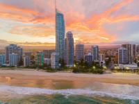 QTower 2BR Apt Pool & Gym, 6 Guests, Beach Walk - B&B Costa Dorada