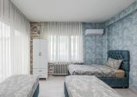 Apartment with City View