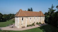 LA MOTTE FÉODALE luxury medieval MANOR rated 5 stars in Normandy - B&B