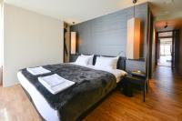 Three-Bedroom Apartment (6 Adults) - #301