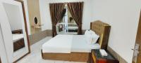 One-Bedroom Apartment with City View