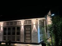 Sunny Surf Villa - Ferienwohnung Weligama