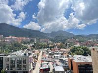 Apartamento moderno en Usaquen, con Coworking y a pasos de la Fundación Santa Fe - B&B