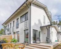 Beautiful 105 m2 Sd-house in excellent location PT with 3 bedrooms, free parking and sauna - B&B