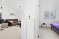 One Bedroom Apartment
