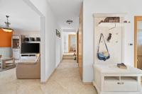 Haus Dodo - Cozy Place for Family & Friends - By 22Estates - B&B Labin
