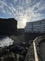 Vistas al mar, 1 min de la playa, Relax y WiFi - B&B