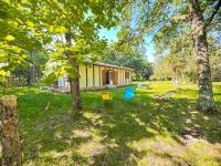 Maison en forêt, calme, proche village et piste cyclable - meublé 3 étoiles - B&B Uza