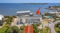 Island Getaway- Condo by the Gulf - B&B Cedar Key