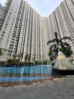 Homey Apartment dekat Central Park - B&B