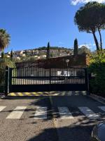 Panorama Du Levant - vue Mer panoramique 4 pers 400m plage - Parking - CapitalChic Services Saint Raphael - B&B