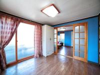 Family Room 2
