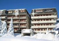 Sestriere Gem Comfy Apartment with Ski Views - B&B Sestriere