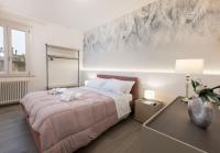 Superior One-Bedroom Apartment with Balcony