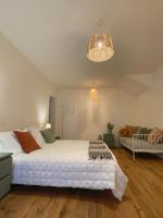 Comfort Triple Room with Shower