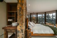 Chambre Lit Queen-Size - Vue sur Jardin