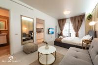 Studio Apartment with King Bed