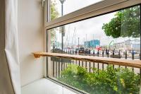 Dockside Haven - Free Parking - B&B Galway