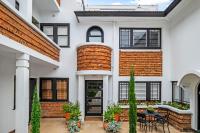 Brilliant 2BRM, Fully Renovated Art Deco Classic - B&B Melbourne