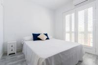 The Sun - pool and relax - Bed and Breakfast